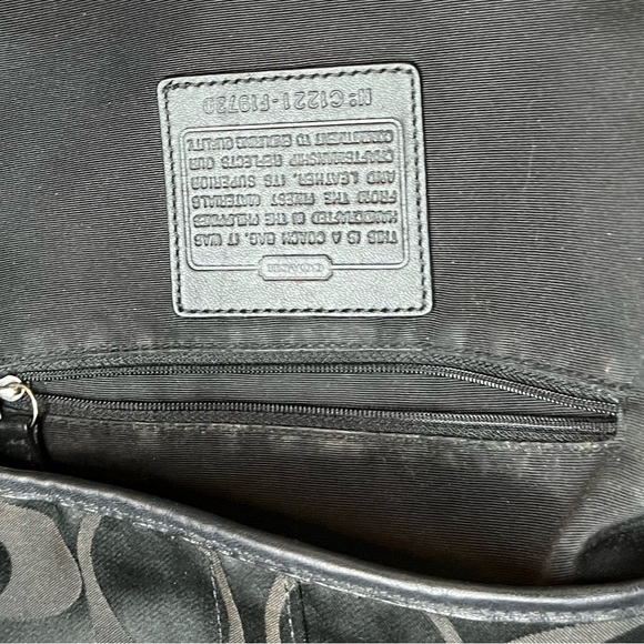 Coach Black Signature Silver Chain ShoulderBag Adjustable Strap - Picture 11 of 15